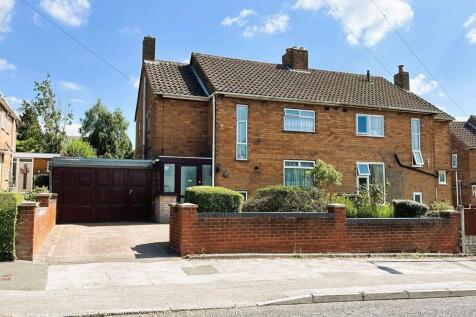 Walsall, WS9 - property photo