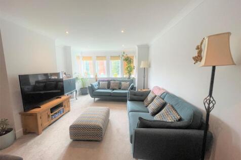 Elmfield Place, Tenterden, Kent, TN30 photo 3
