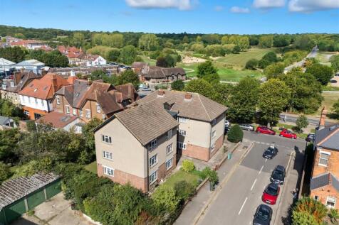 London, E4 - property photo