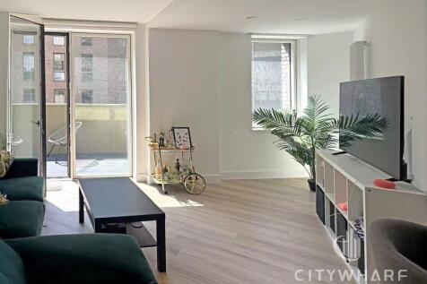 , Silverleaf House,  Heartwood Boulevard, London photo 3
