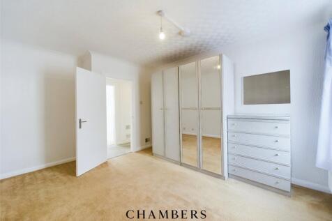 Retford Court, The Philog, Cardiff, CF14 photo 4