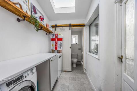 40 Ophir Road, Portsmouth-Small-PorticoMarketing-A