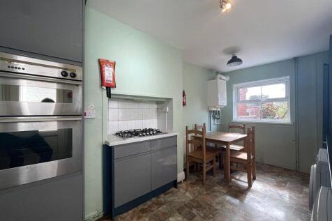 Elmside, Exeter, Devon, EX4 photo 3