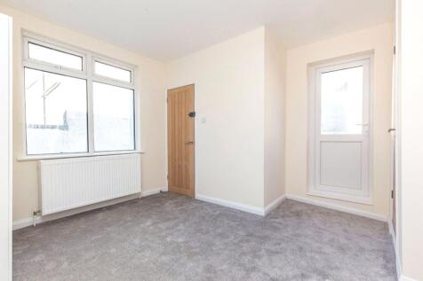 Bed/Sitting Room
