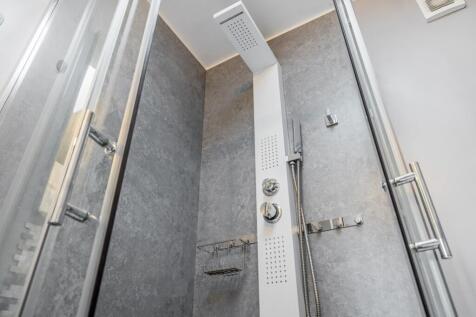 106b Robin Hoods Walk (Boston)-19