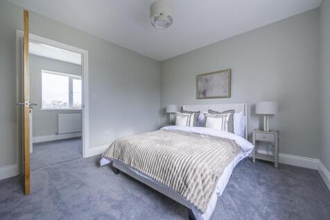 Bedroom 3 - EweMove Swindon South