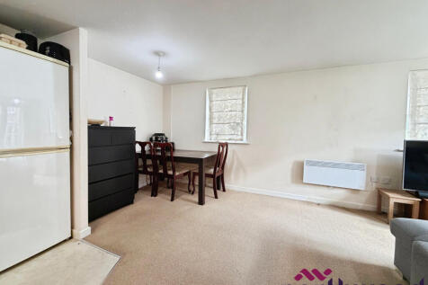 Kings Court, Middlewich, CW10 photo 3