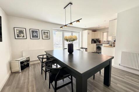 Open Plan Kitchen/Diner