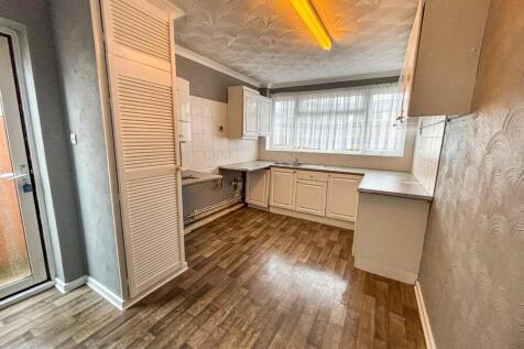 tlc_76056e69-72c9-40b5-85b4-ece9769f387a_3c6b15c.j