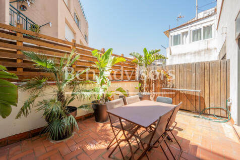 impresionante-atico-duplex-con-3-terrazas-en-sa...
