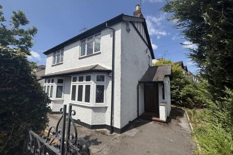 Brentwood, CM15 - property photo
