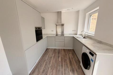 Lescar Road, Waverley, Rotherham, South Yorkshire, S60 photo 3