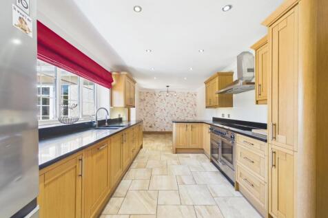 KITCHEN/ DINER