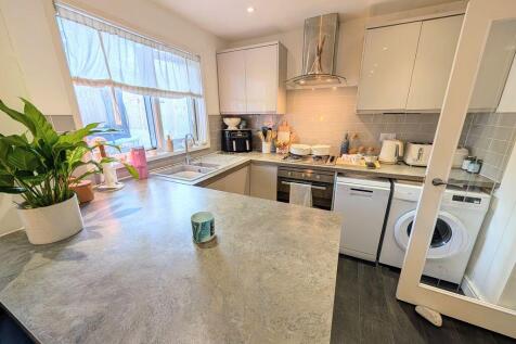 Old Lime Gardens, Kings Norton, Birmingham, B38 9SG photo 4
