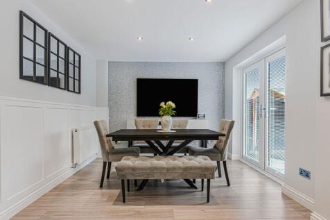 Open Plan Kitchen/Dining Room