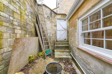 Courtyard Garden