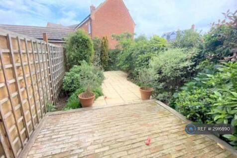 Rear Enclosed Garden
