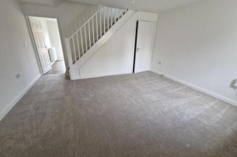 Frickley Drive, South Elmsall, PONTEFRACT photo 3