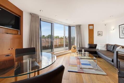 Kitchen/Reception