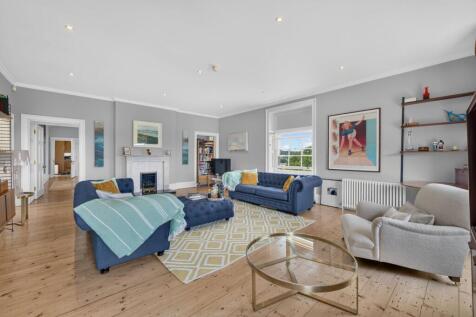 Drawing room
