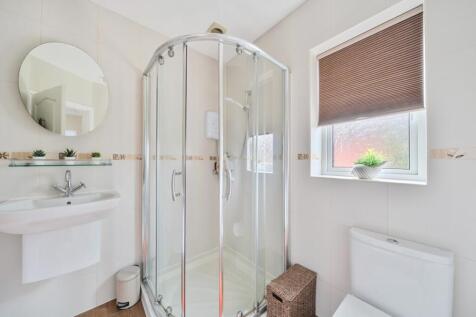 1335252-7-689fb348a3133