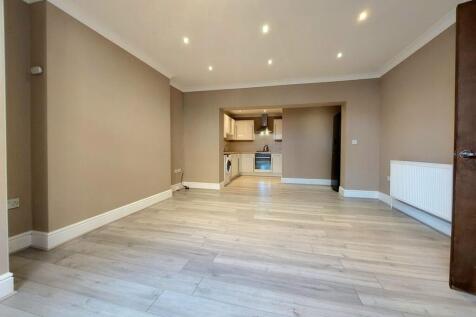 Open Plan Reception Room