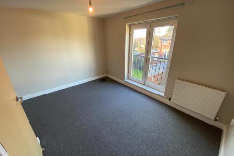 Salisbury Close, Crewe, Cheshire, CW2 6JN photo 3