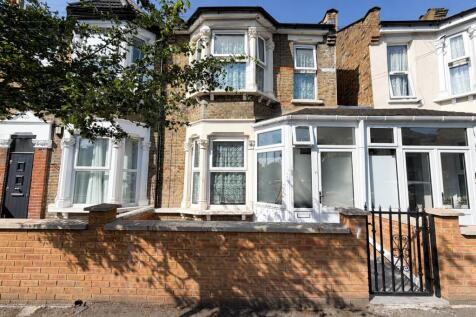 Mayville Rd E11