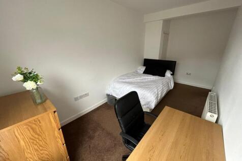 Headingley Avenue, Headingley, Leeds, West Yorkshire, LS6 photo 5