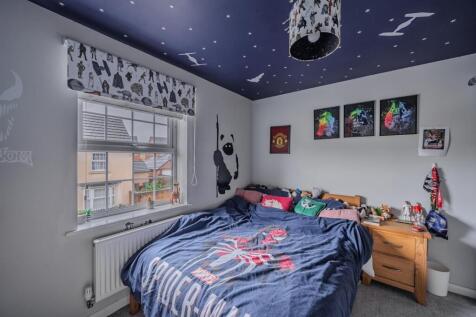 14 Poppyfield Ave-11.jpg