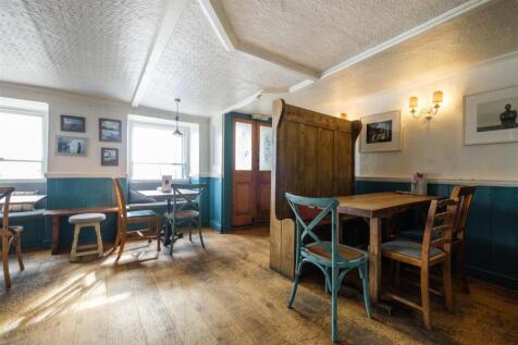 Parry_Devonport_Pub-13.jpg