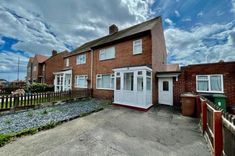 2 bedroom Semi Detached for rent