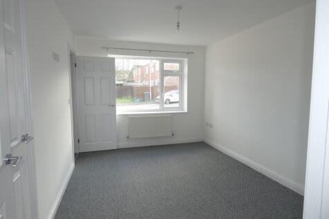 Myrtle Close, Robinswood photo 3