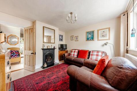 Living Room (1)