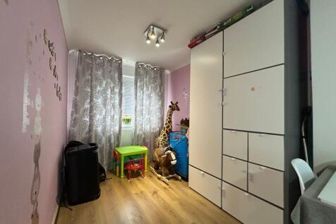 Statham Place, Oldbrook, MK6 photo 5