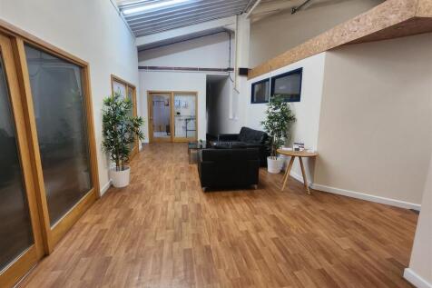 Business hub