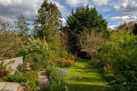 217 Bailbrook Lane-23.jpg