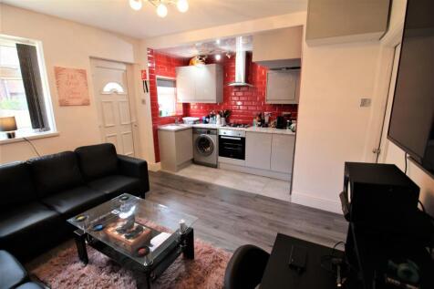 Park View Grove, Burley, Leeds, West Yorkshire, LS4 photo 4