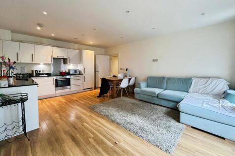 Reception/Kitchen
