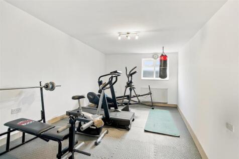 Outbuilding gym