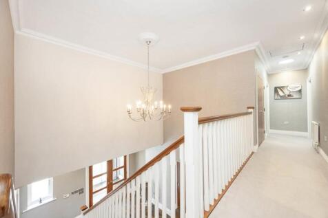 Kingsley Manor (39).jpg