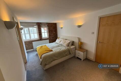 Master Bedroom En Suite