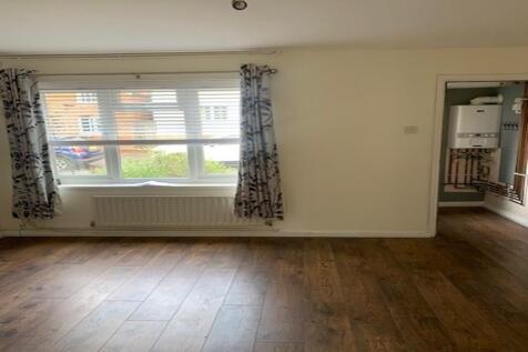 High Street, Riseley, MK44 photo 5