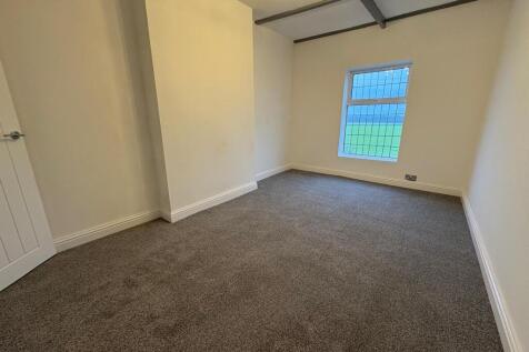 WhatsApp Image 2025-12-12 at 10.30.16 (1).jpeg