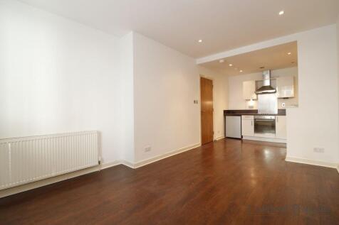 Lounge/Kitchen