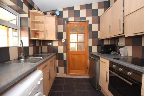 Factory Road , Hinckley photo 3