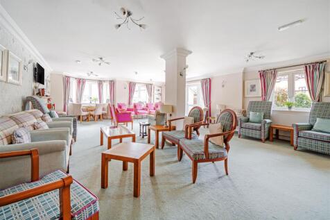 Owners Lounge.JPG