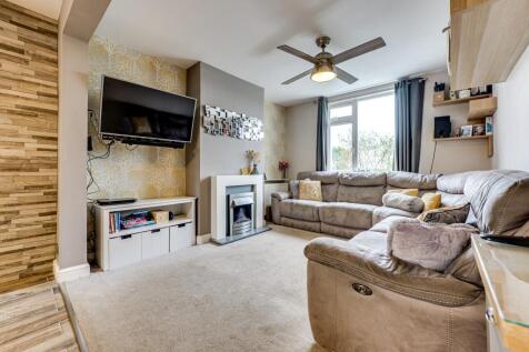 11 Crouch Road, Irthlingborough-15.jpg