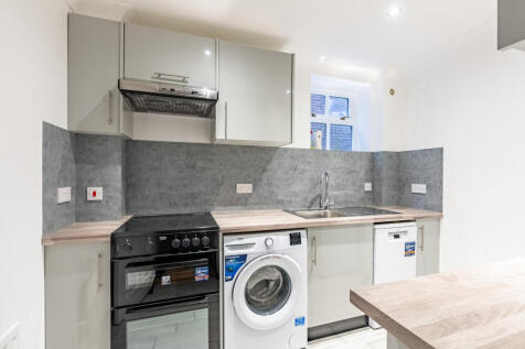 Milliners Court, Lattimore Road, St Albans, Herts, AL1 photo 4