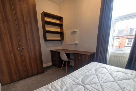 Beechwood Mount, Burley Park, LS4 photo 5